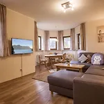 Ferienwohnanlage Bergschloessl 3*